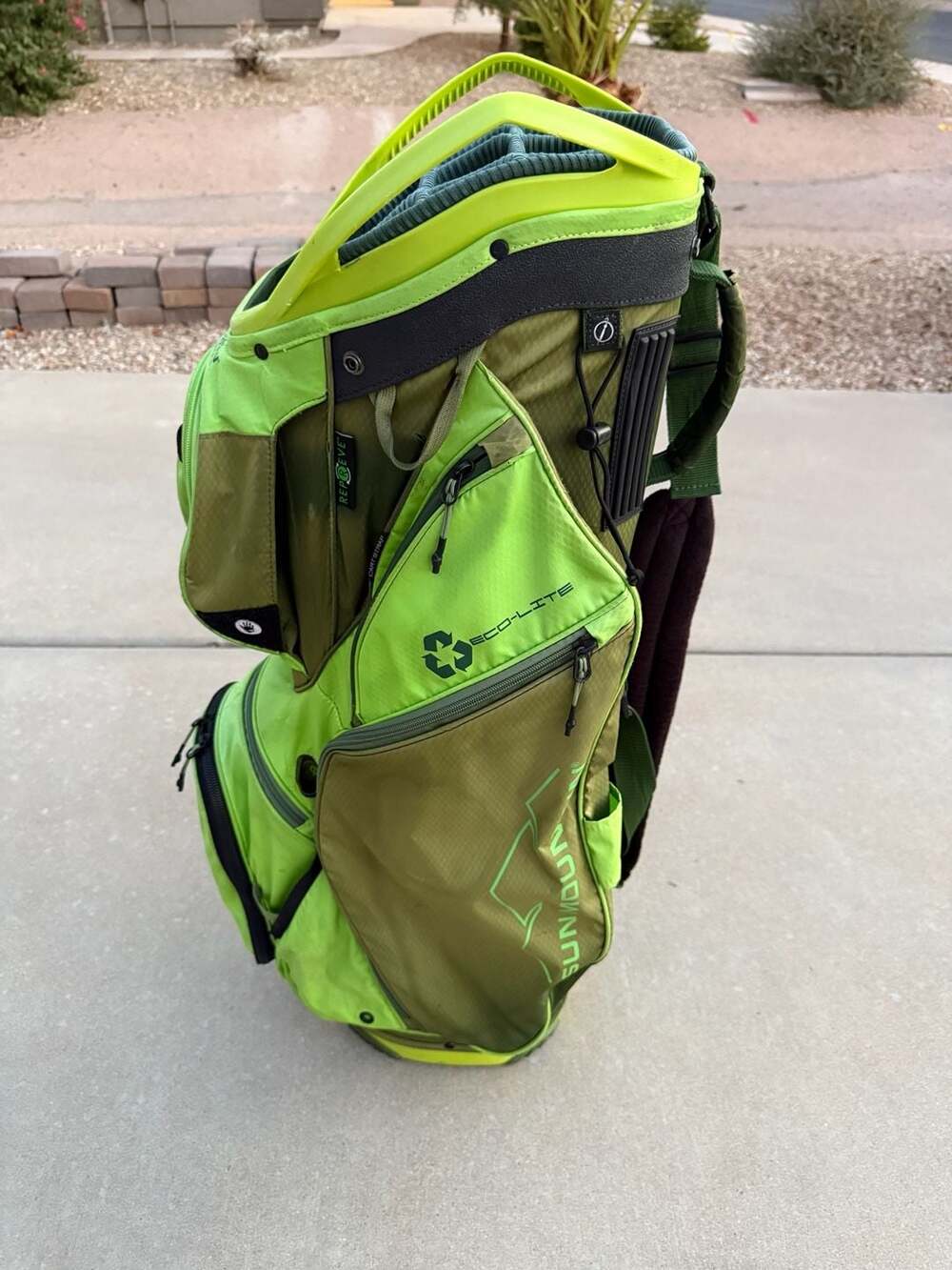 Sun Mountain Eco-Lite Golf Cart Bag